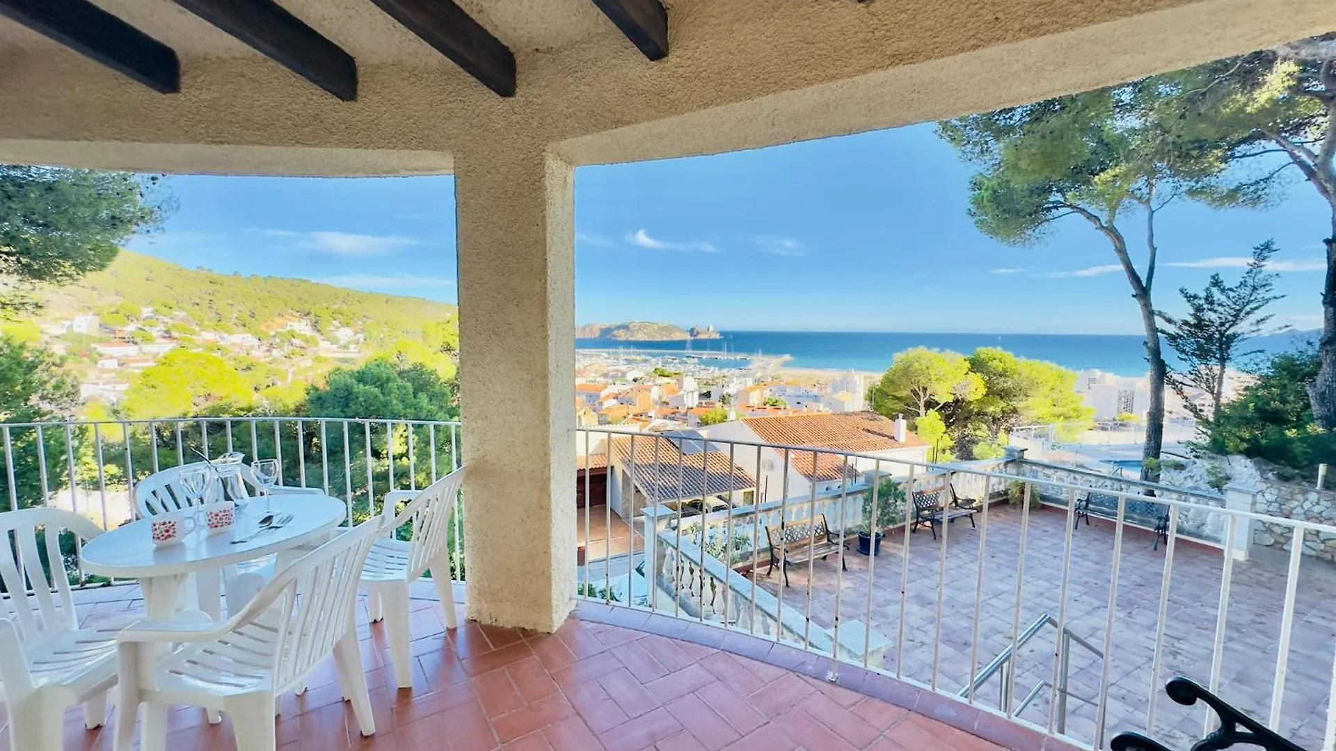 Villa Trill Las Brisas A, 4-6 Pax L'Estartit Spain